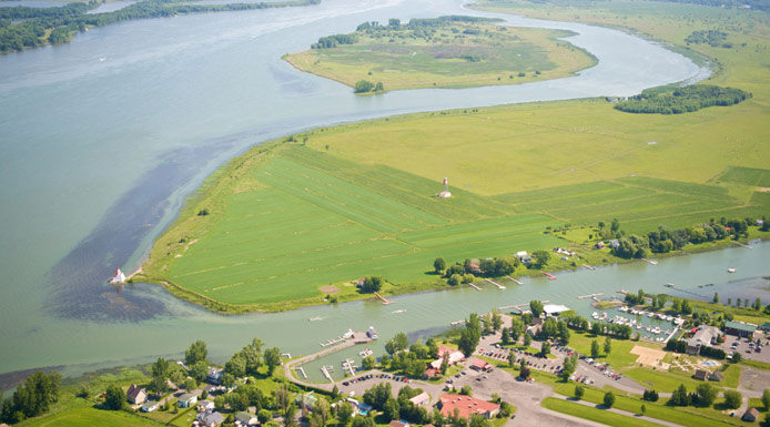 Vue aérienne de l’île du Moine